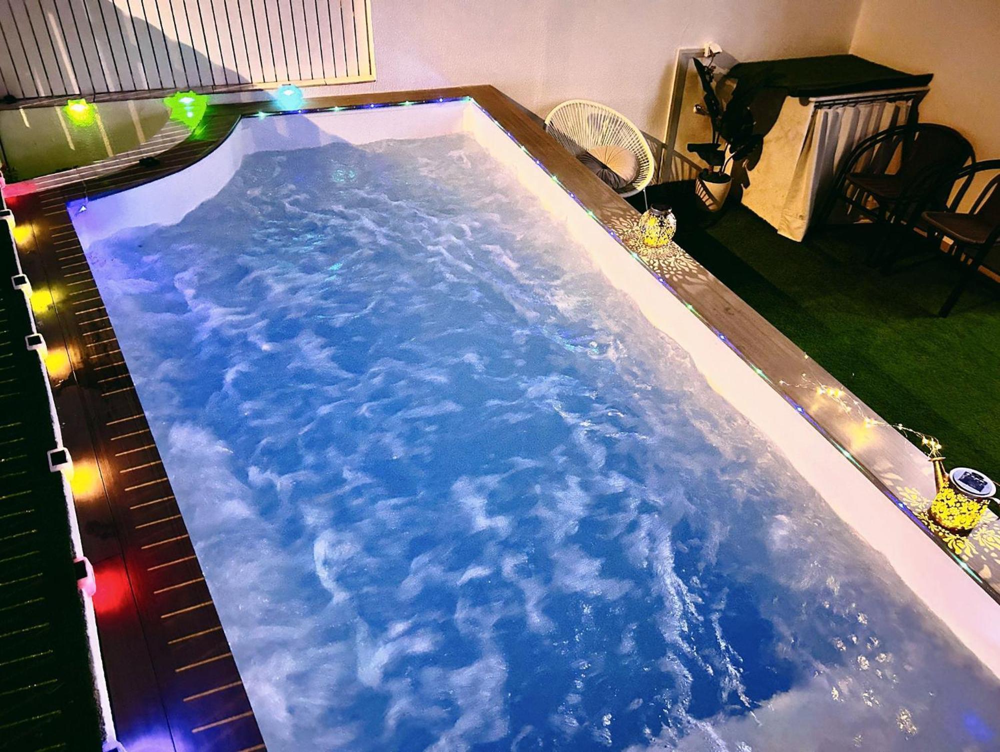 Big Villa Puerto Rico With Heated Saltwater Jacuzzi Pool & Bbq & Private Parking Esterno foto